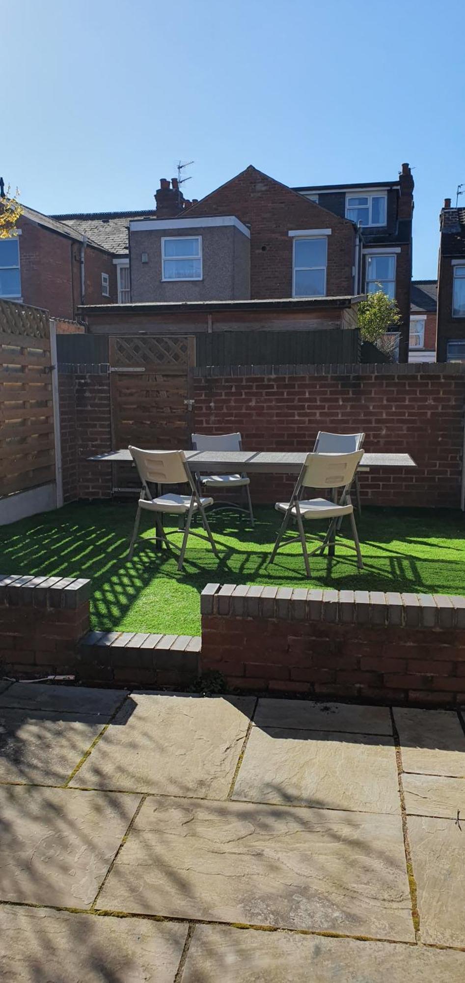 4 Bedroom, 6 Beds, 3 Bathrooms, Near Nec & Birmingham Airport, Business, Contractor And Family Friendly, Free Wi-Fi, Free Parking Coventry Buitenkant foto
